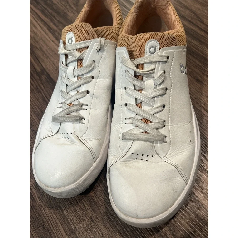 On Cloud The Roger Advantage All White Leather Shoes Sneaker Women's Sz 9